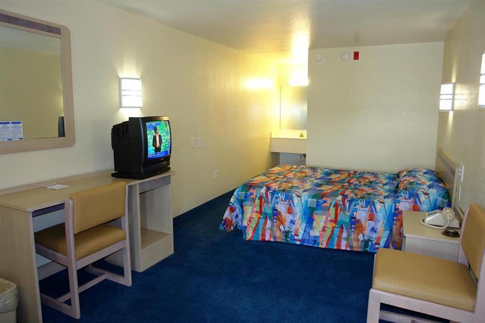 Motel 6-Niantic, Ct - New London Room photo